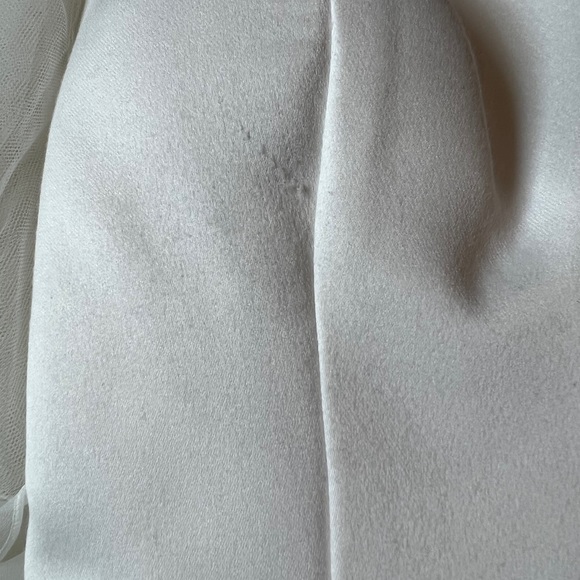 FLOWERBOMB GOWN | Viktor & Rolf wedding dress- size 2- 4 - Picture 7 of 10